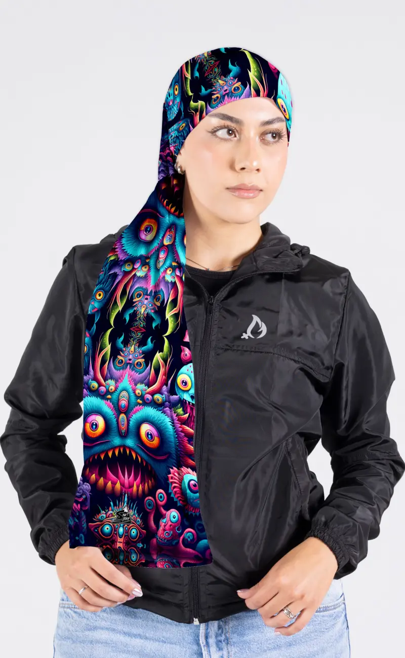 CUELLO LARGO GRAFISCOS MOSTER