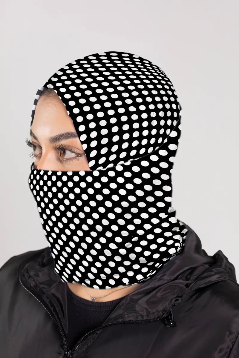 CUELLO LARGO GRAFICO BLACK-BALL